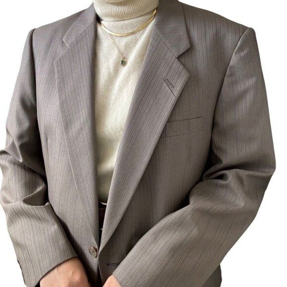 Vintage Christian Dior Gray 100% Wool Suit Sport Coat Blazer Trouser Set 42R - Picture 9 of 16